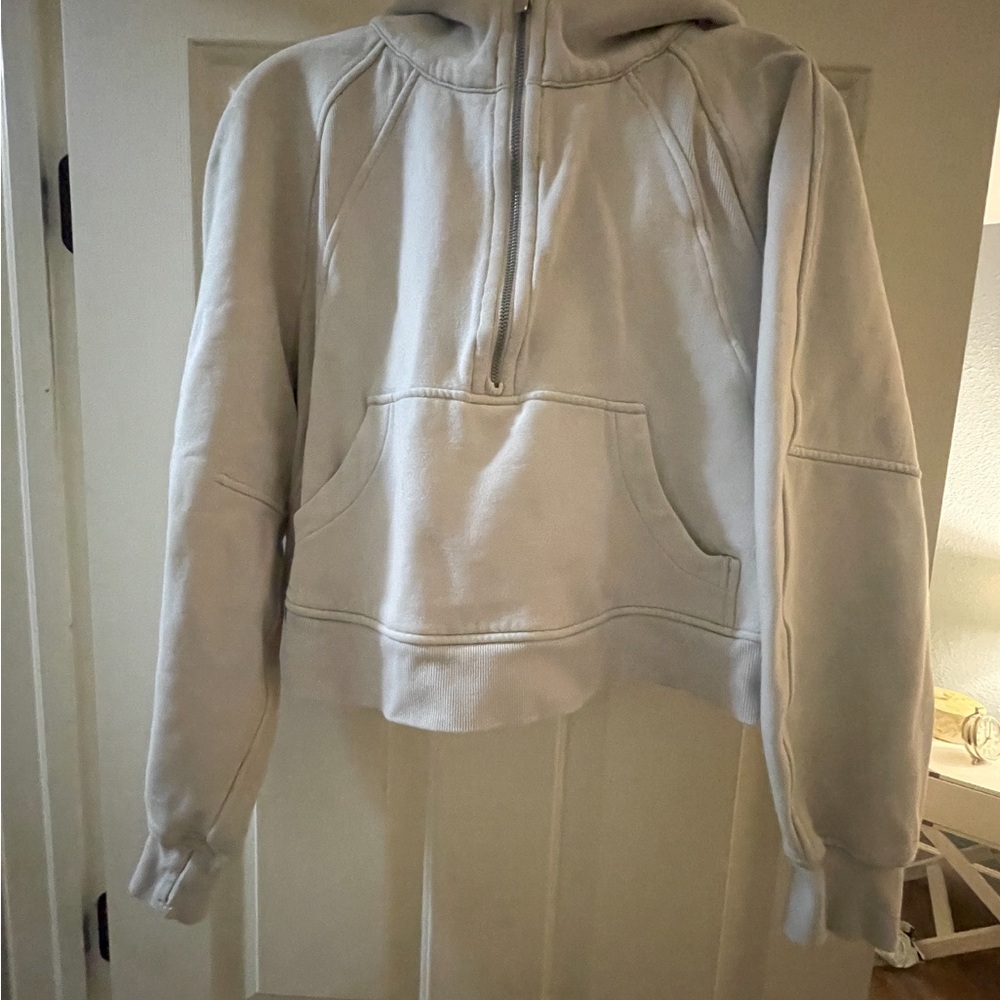 Lululemon Women's Cream Half-Zip Hoodie Sweater Size M/L
